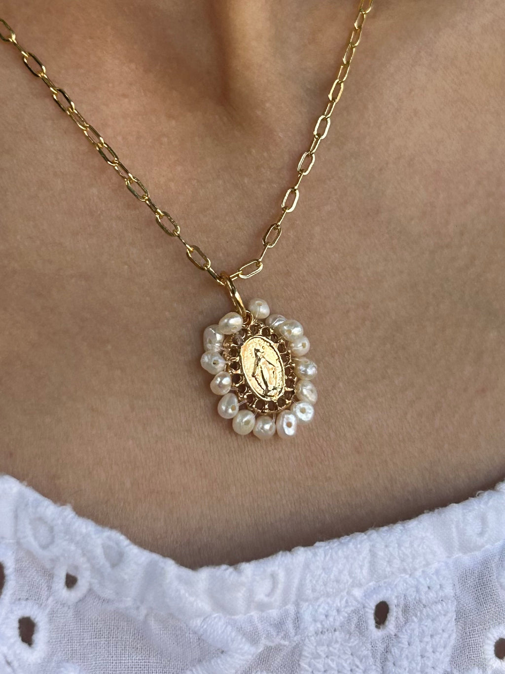 Handmade Miraculous Medal Pearl Necklace – 14K Gold Plated