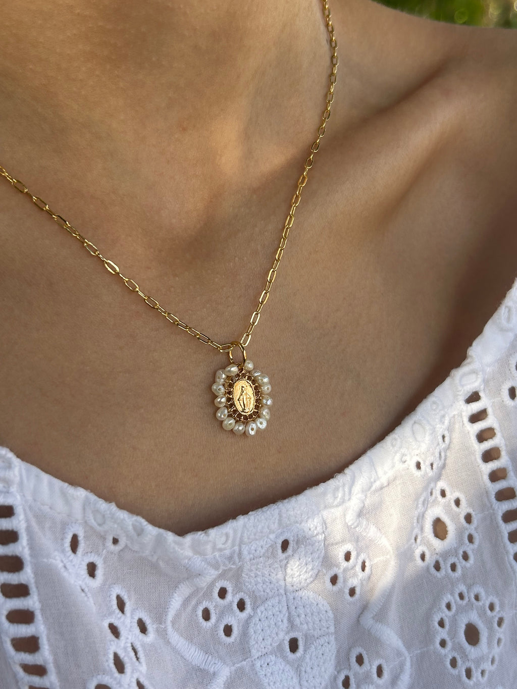 Handmade Miraculous Medal Pearl Necklace – 14K Gold Plated