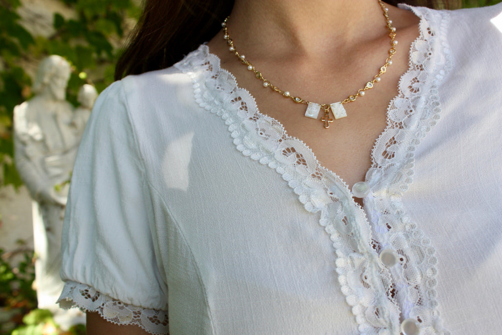 Sacred Heart of Jesus Gold Necklace